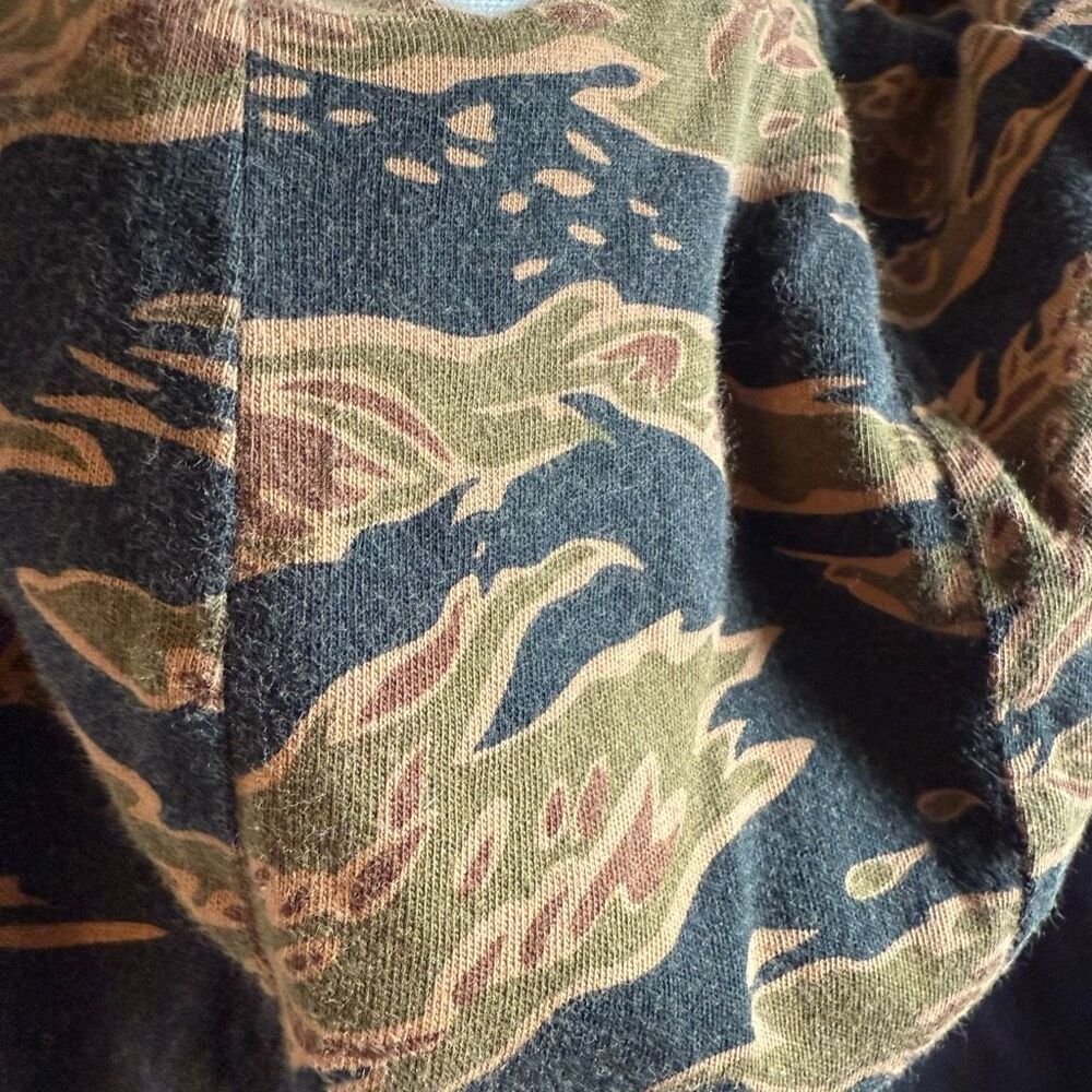 Adidas Mens Camo Trefoil Logo Hoodie Size M Skateboarding Graphic Pullover - Picture 13 of 15